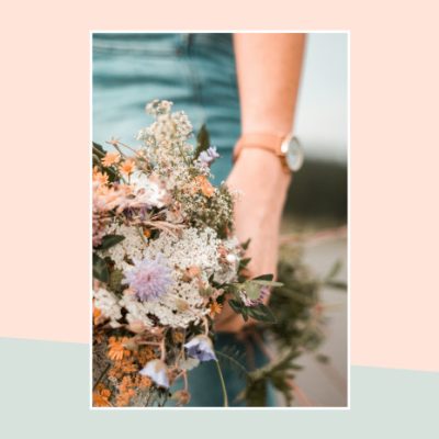 1:1 Floral making bouquet on line